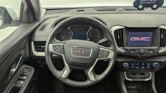 Used 2023 GMC Terrain SLE AWD/4WD image 10