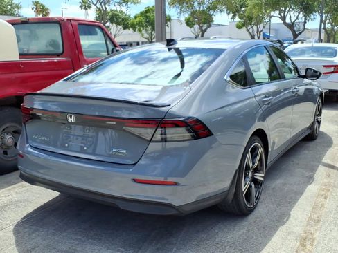 Used 2023 Honda Accord Sport image 7