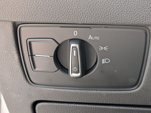 Used 2019 Volkswagen Arteon SE AWD/4WD image 26