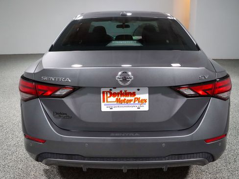 Used 2022 Nissan Sentra SV w/ All-Weather Package FWD image 8