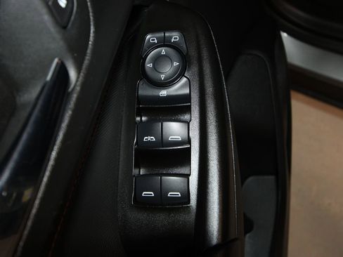 Used 2023 Chevrolet TrailBlazer RS AWD/4WD image 6