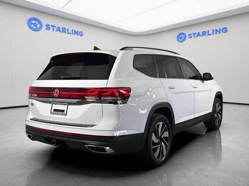 Used 2024 Volkswagen Atlas SE FWD image 8