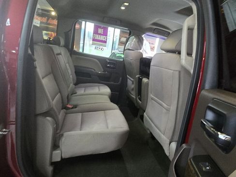 Used 2018 Chevrolet Silverado 1500 LT w/ All Star Edition AWD/4WD image 16