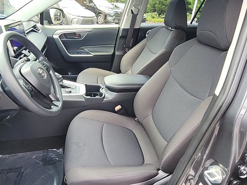 Certified 2025 Toyota RAV4 LE AWD/4WD image 20