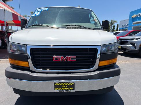 Used 2024 GMC Savana 2500 w/ Driver Convenience Package RWD image 40