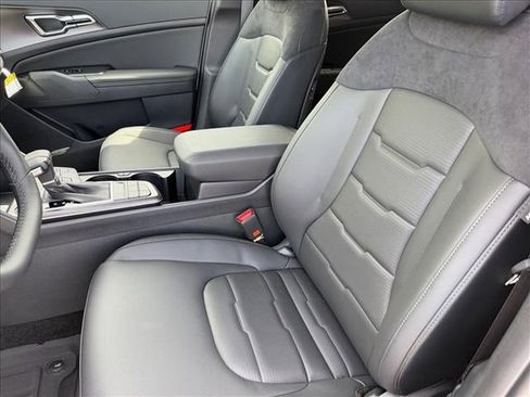 New 2026 Kia Sportage SX FWD image 10