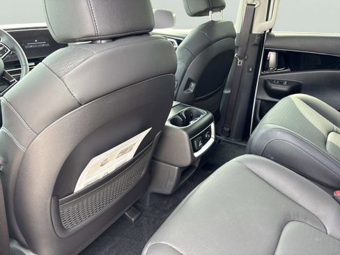 New 2026 Kia Carnival SX Prestige FWD image 14