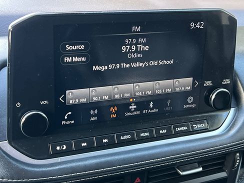 Certified 2023 Nissan Rogue SL w/ SL Premium Package image 23