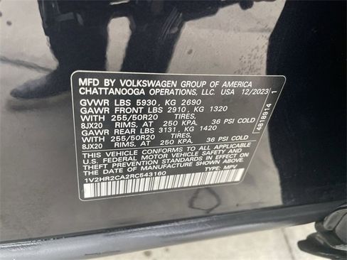Used 2024 Volkswagen Atlas SE image 33