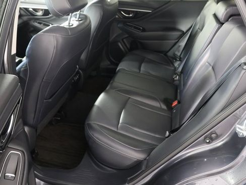 Used 2022 Subaru Outback Limited image 19