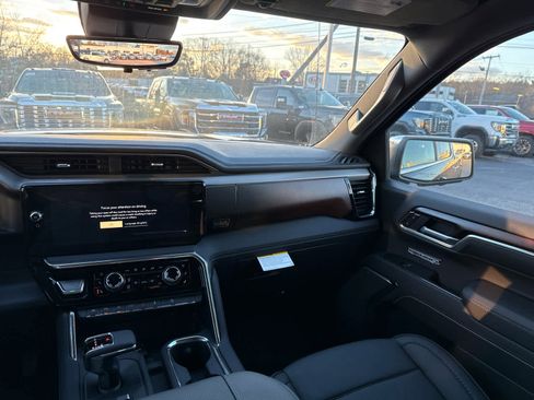 New 2026 GMC Sierra 1500 Denali w/ Denali Reserve Package image 15