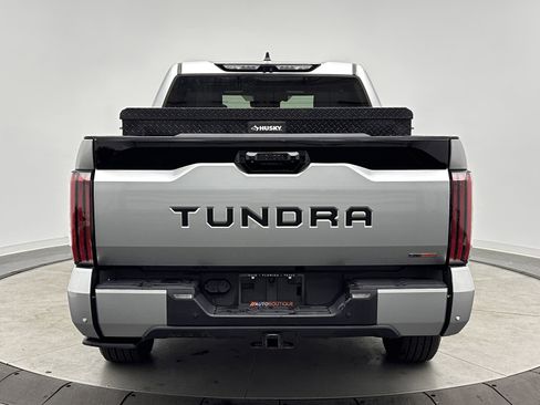 Used 2022 Toyota Tundra Platinum image 6