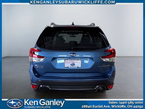 Certified 2023 Subaru Forester Premium AWD/4WD image 4