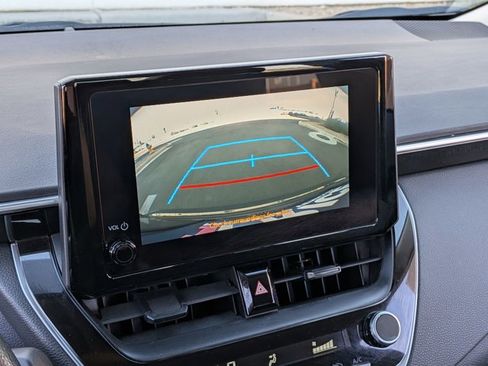 Used 2024 Toyota Corolla LE FWD image 18