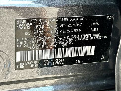 Used 2025 Toyota RAV4 XLE FWD image 32