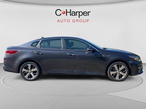 Used 2019 Kia Optima S FWD image 2
