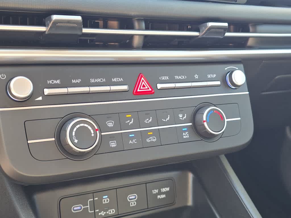 New 2026 Hyundai Tucson SE w/ Tow & Go Package FWD image 31