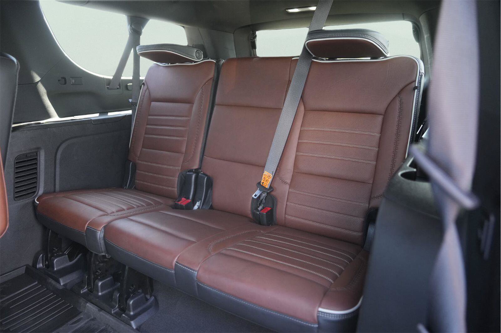 Used 2023 GMC Yukon XL Denali Ultimate w/ LPO, Floor Liner Package AWD/4WD image 15