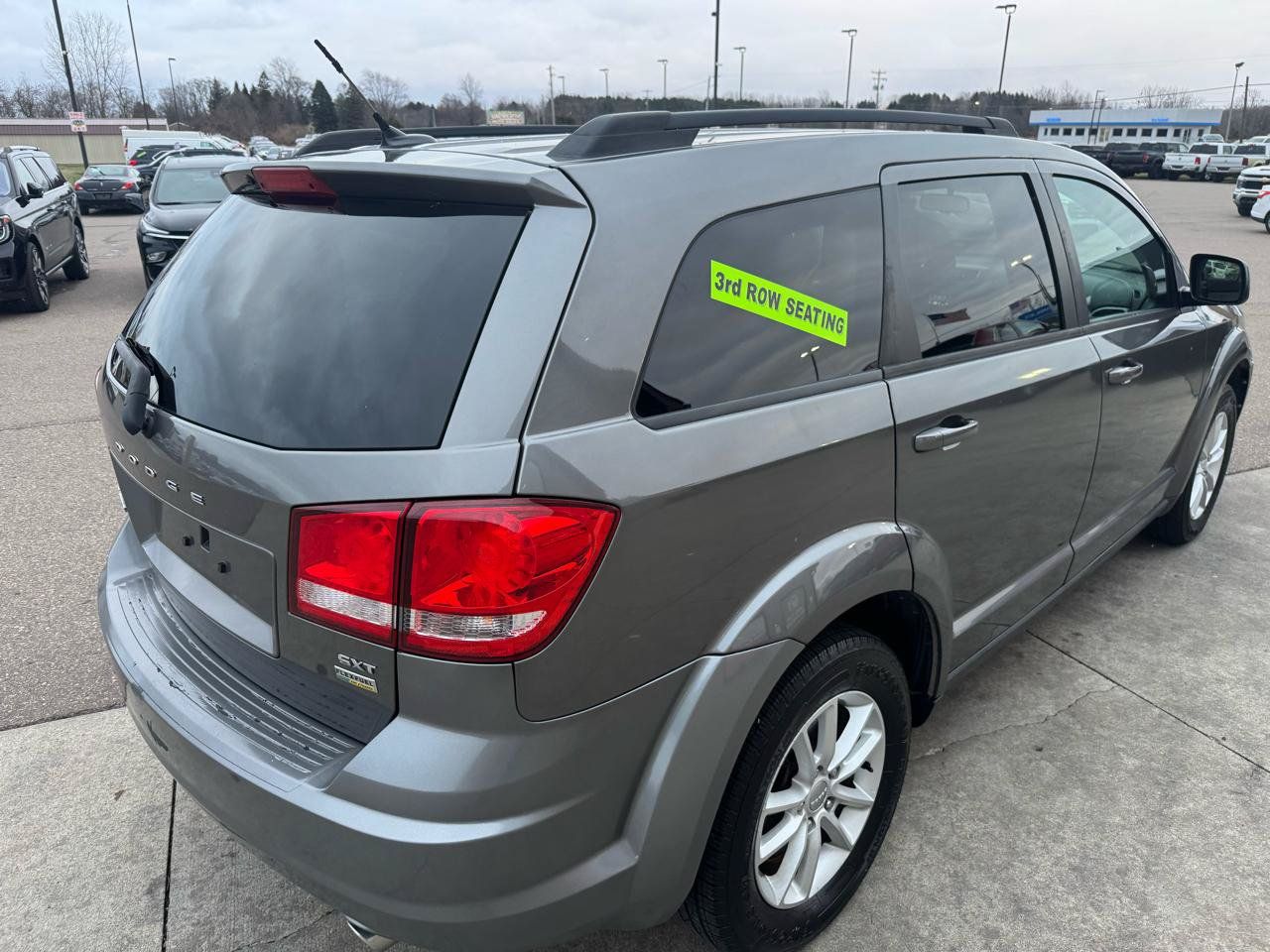 Used 2013 Dodge Journey SXT w/ Flexible Seating Group FWD image 5