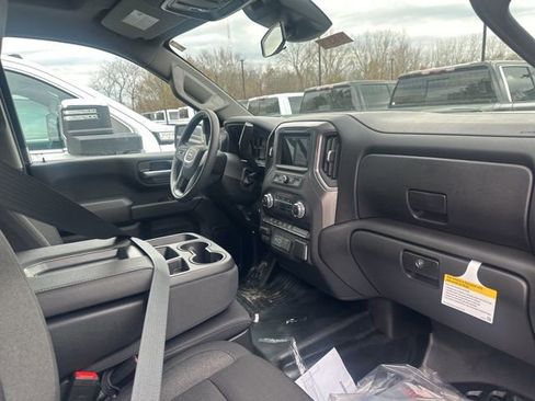 New 2026 GMC Sierra 2500 Pro image 26