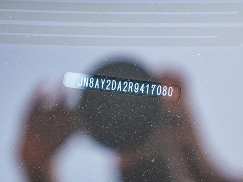 Used 2024 Nissan Armada Platinum w/ Captain's Chairs Package image 31