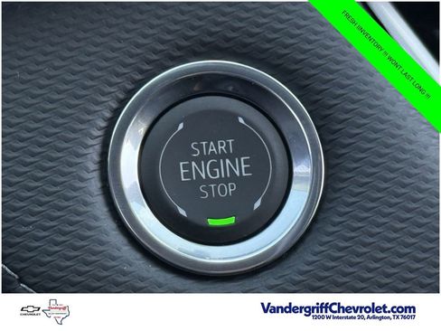 New 2026 Chevrolet Equinox LT w/ Safety and Technology Package FWD image 18