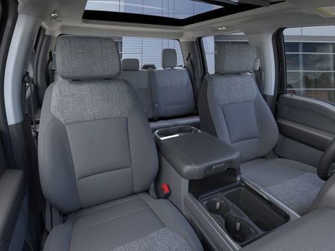 New 2026 Ford F250 XLT w/ XLT Premium Package image 10