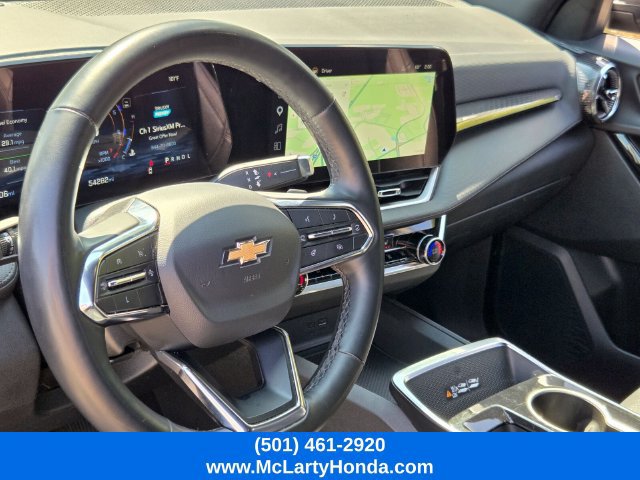 Used 2025 Chevrolet Equinox LT w/ Convenience Package II FWD image 8