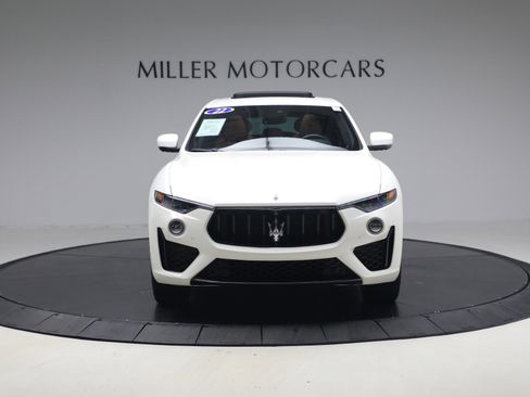 Certified 2022 Maserati Levante Modena image 11