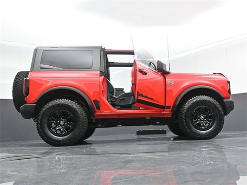 Used 2022 Ford Bronco Wildtrak image 77