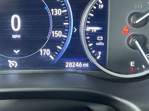 Certified 2022 Buick Enclave Premium w/ Experience Buick Package image 12