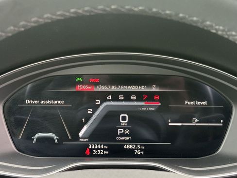 Used 2023 Audi Q5 2.0T Premium Plus w/ Premium Plus Package AWD/4WD image 10