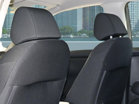 New 2027 Honda HR-V LX image 18