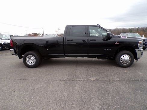 New 2026 RAM 3500 Big Horn image 5
