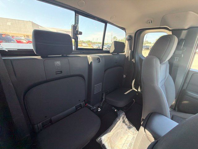 Used 2025 Nissan Frontier S RWD image 14