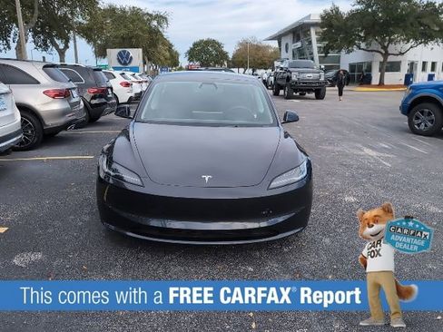 Used 2024 Tesla Model 3 Standard Range image 2