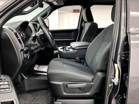 Used 2024 RAM 3500 Tradesman w/ Convenience Group image 24