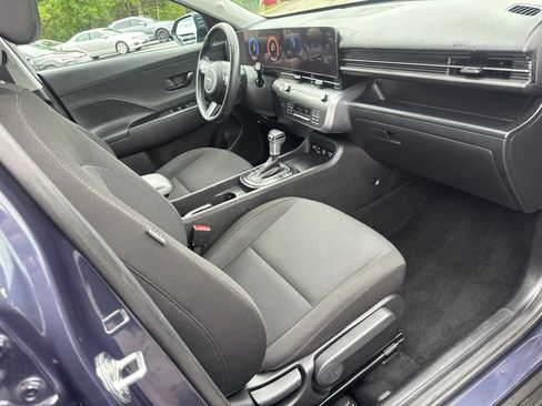 Used 2024 Hyundai Kona SEL AWD/4WD image 25