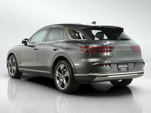 Used 2023 Genesis Electrified GV70 AWD/4WD image 3
