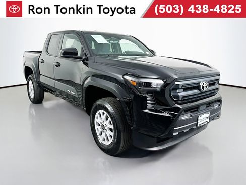 Used 2025 Toyota Tacoma SR5 RWD image 1