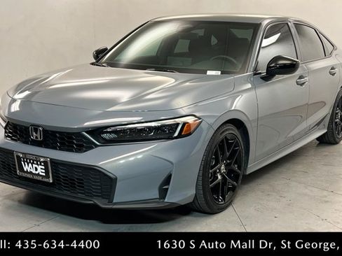 Used 2025 Honda Civic Sport image 1