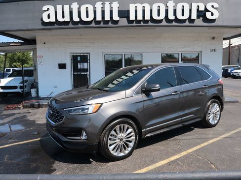 Used 2020 Ford Edge Titanium w/ Equipment Group 301A FWD image 1
