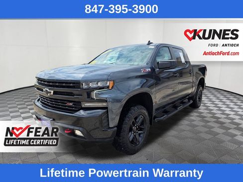 Used 2021 Chevrolet Silverado 1500 LT Trail Boss w/ Bed Protection Package AWD/4WD image 3