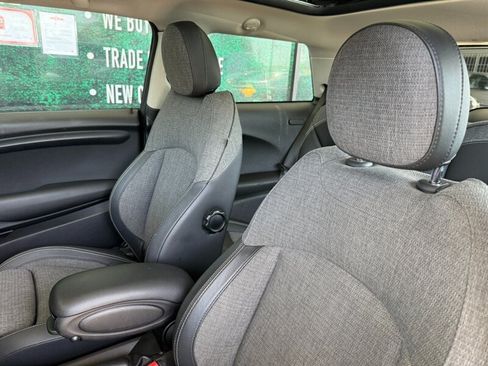 Used 2014 MINI Cooper 2-Door Hardtop FWD image 19
