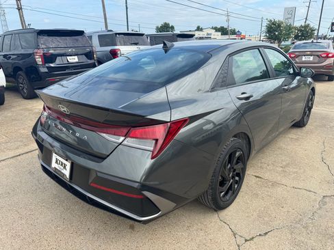 Used 2026 Hyundai Elantra Sport FWD image 5