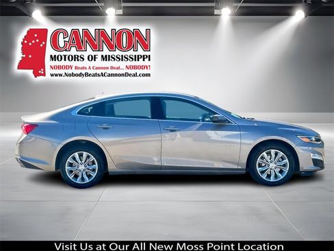 Used 2025 Chevrolet Malibu LT image 6