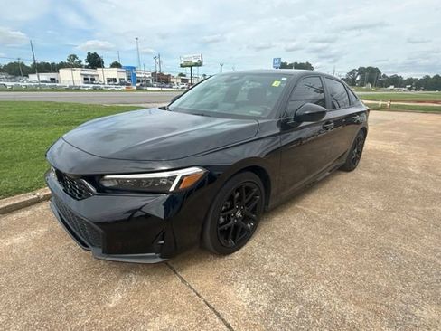 Used 2025 Honda Civic Sport image 4
