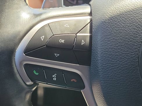 Used 2020 Jeep Grand Cherokee Overland AWD/4WD image 30