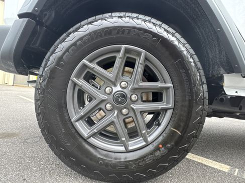 New 2026 Jeep Wrangler Unlimited Sport AWD/4WD image 19