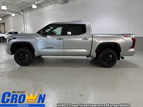 New 2026 Toyota Tundra Limited image 5